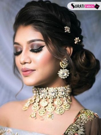 Green elegance | Indian bridal hairstyles, Bridal hairstyle indian wedding,  Indian bride