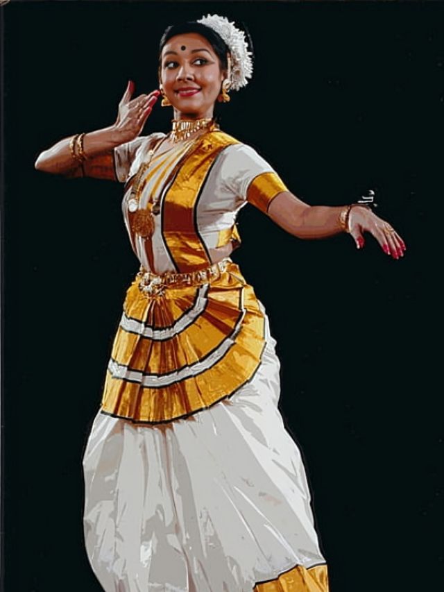 Mohiniattam Saree Draping Style from Andhra Pradesh