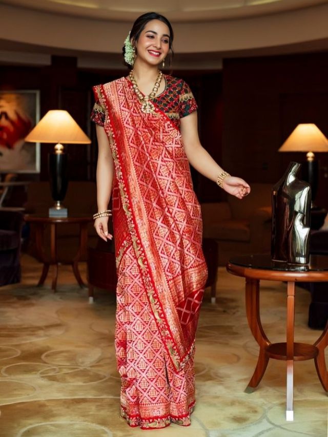 Parsi Saree Drape