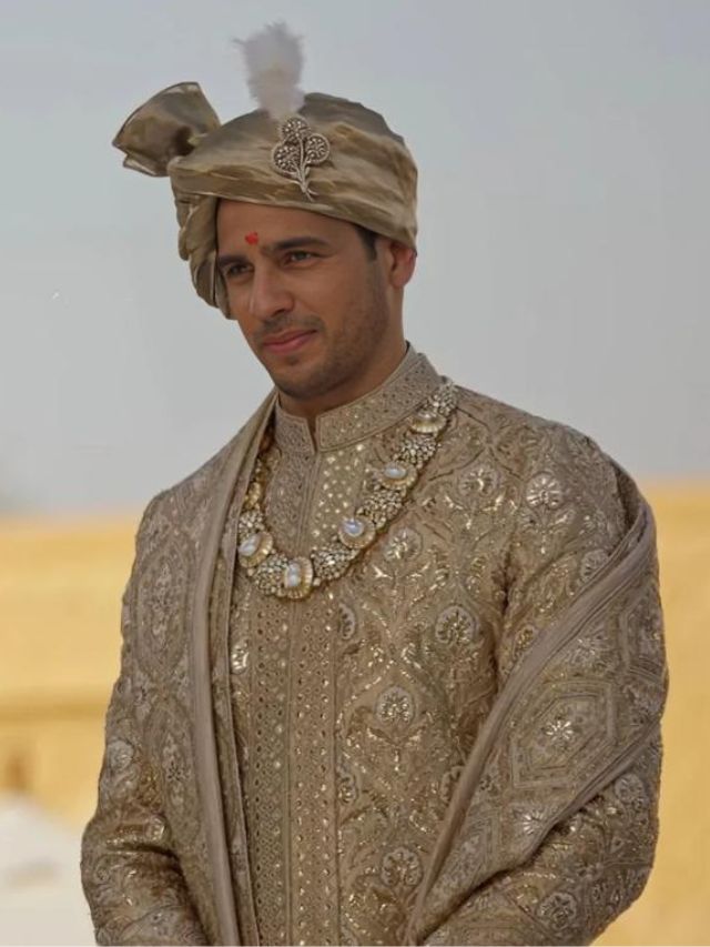 Sidharth Malhotra Wedding Kurta Sherwani Kurta Style