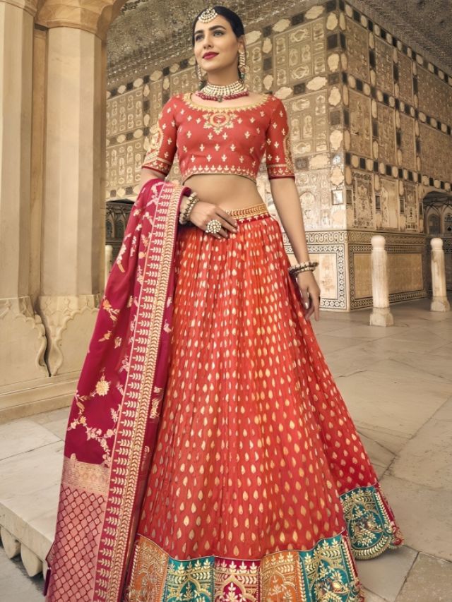 Wrap Around on Wrist Banarasi Dupatta Draping Styles with Lehenga