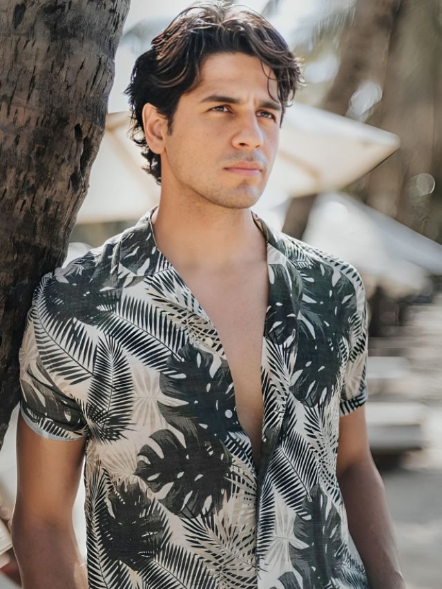 Sidharth Malhotra in Collarless Shirts For Men