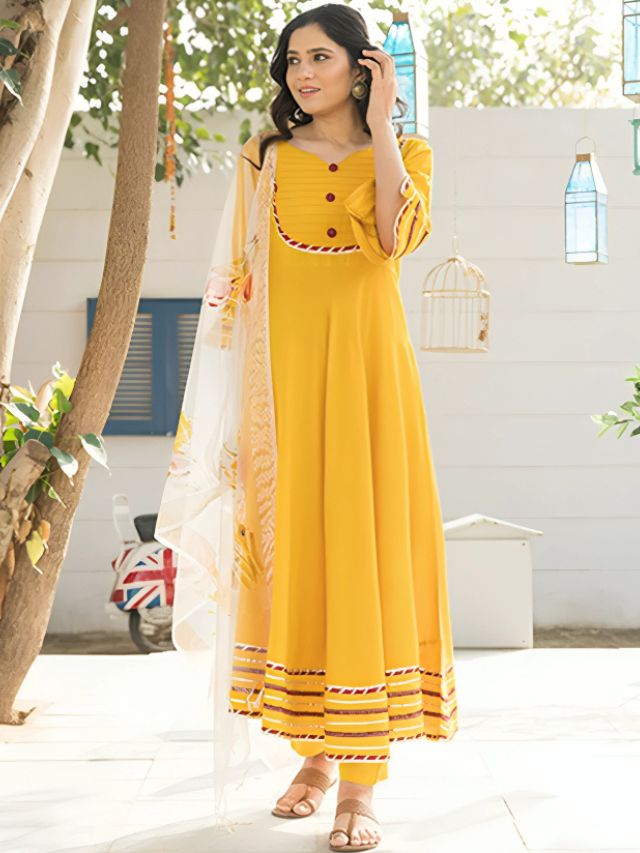 Anarkali Suit for Pear-Shaped Body