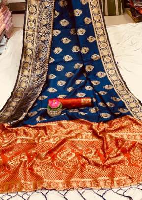 BEAUTIFUL SOFT BANARASI SILK SAREE WITH BEAUTIFUL  WEAVING