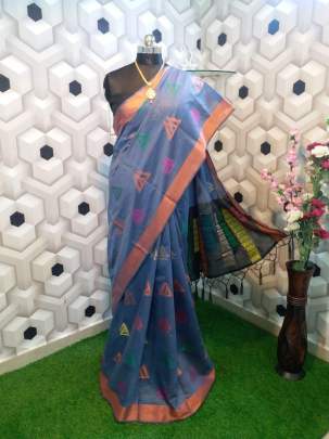 BEAUTIFUL SOFT COTTON  SAREE WITH ALL OVER BEAUTIFUL  WEAVING TILL BLOUSE PART