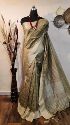 Banglori Raw Silk Saree With Khadi Wooven Pallu