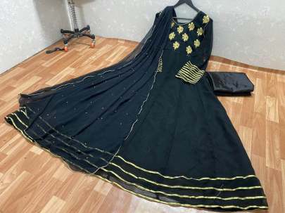 GEORGETTE WITH EMBROIDERY WORK WITH LLES BODAR SUIT