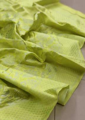 GULAB SOFT WEAVING SILK SAREE IN FASCINATING NEON GREEN COLOR