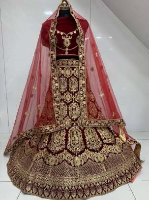 Heavy desinger Bridal Lehenga Choli Design Nb 2