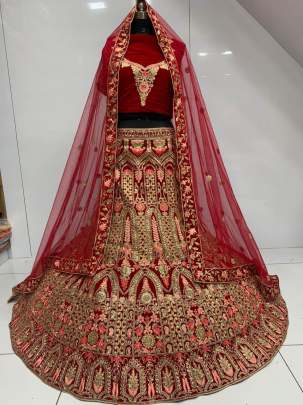 Heavy desinger Bridal Lehenga Choli Design Nb 25
