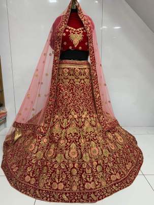 Heavy desinger Bridal Lehenga Choli Design Nb 35
