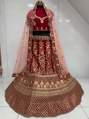 Heavy desinger Bridal Lehenga Choli Design Nb 41