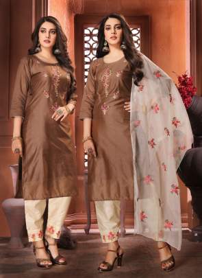 Maira Raavya Vol 2 Designer Kurti With Pant And Dupatta Collection