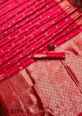 Pari Lichi Silk Saree with Broad Golden Border In Pink Color By Surati Fabric 