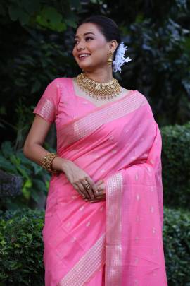 Maheshwari Tissue Silk Weaving Saree in Pink