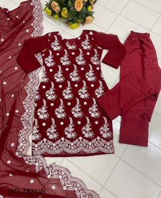 Red New Designer Collection Top With Sudidar Pent With Dupatt Set (FD-7831)