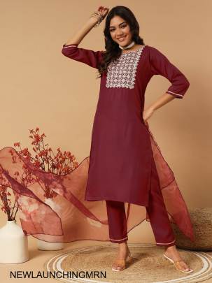 Slub Cotton New Designers Kurti Pent Dupatta Set in Maroon